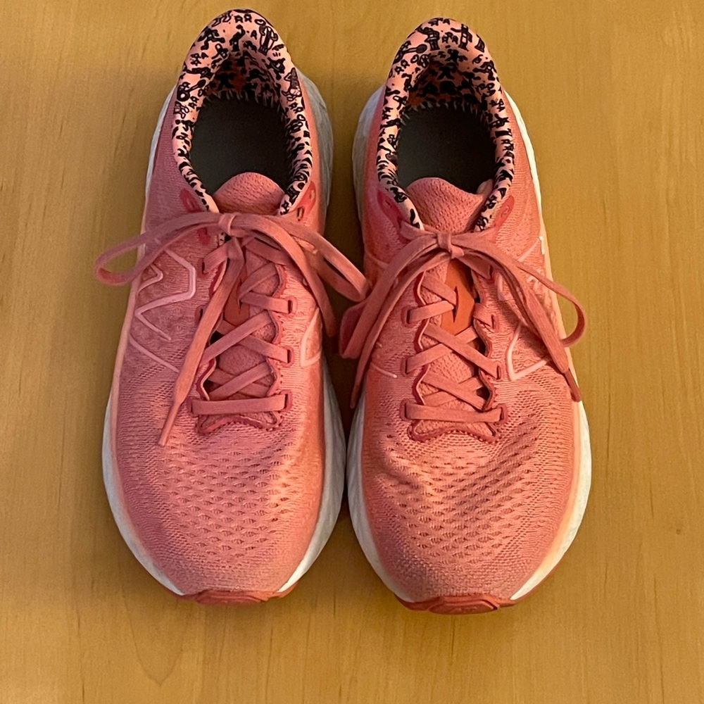 NEW BALANCE WOMENS FRESH FOAM XEVOZG P3 ATHLETIC SHOES